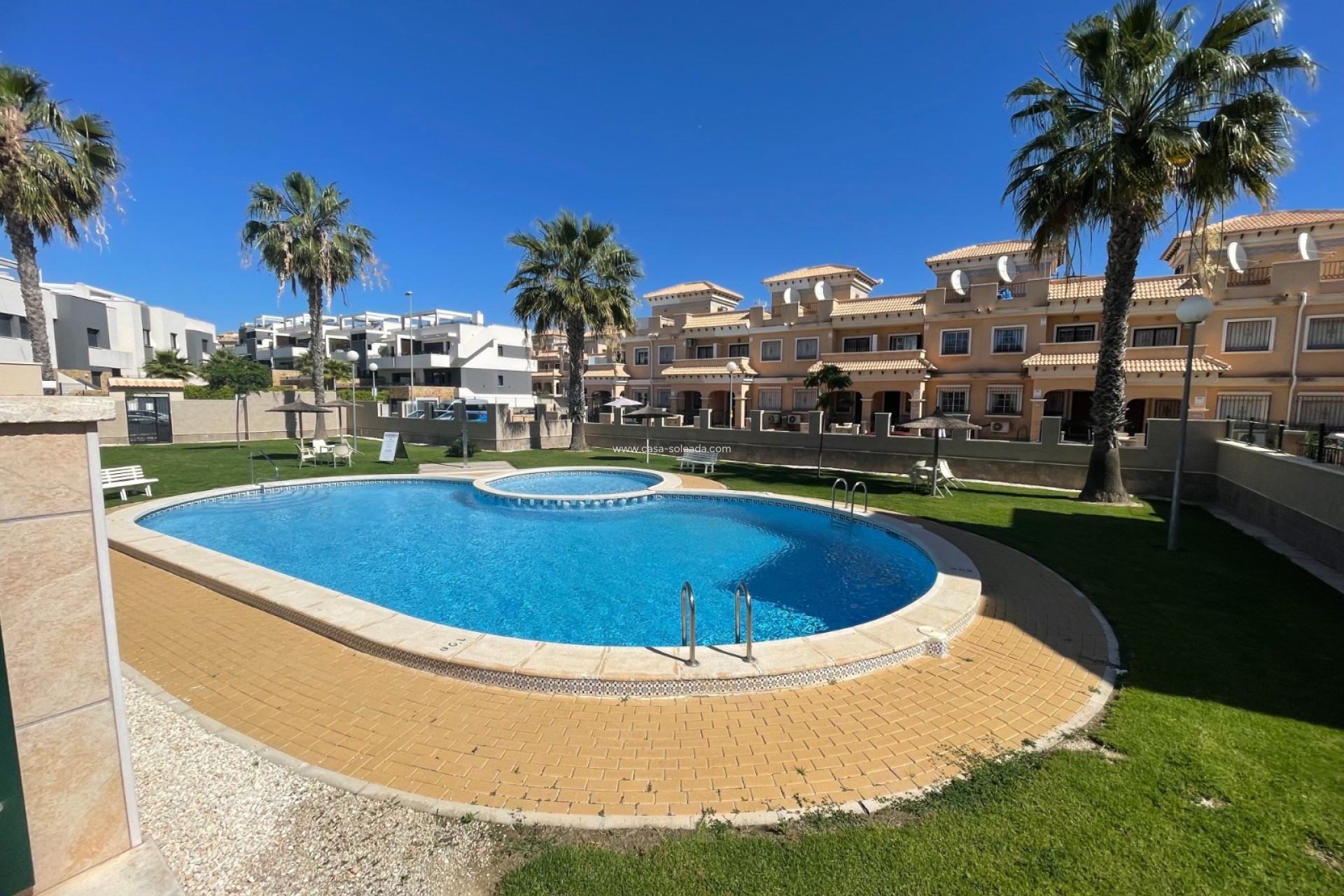 Revente - Villa - Orihuela Costa - Villamartín