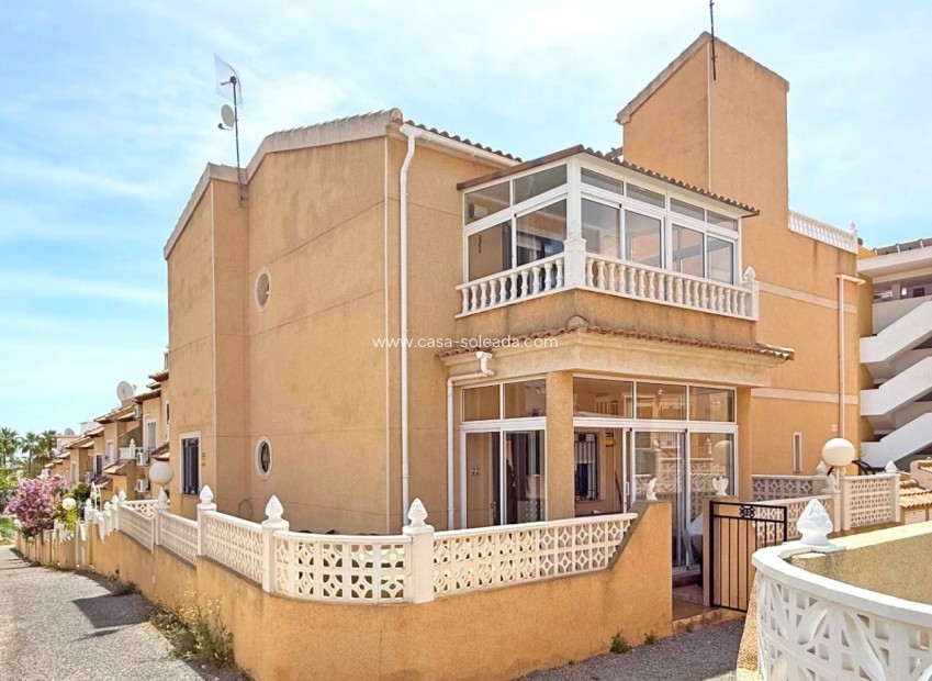Revente - Villa - Orihuela Costa - Villamartín