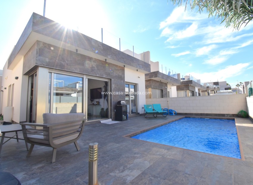 Revente - Villa - Orihuela Costa - Villamartín