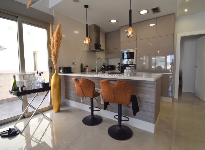 Revente - Villa - Orihuela Costa - Villamartín