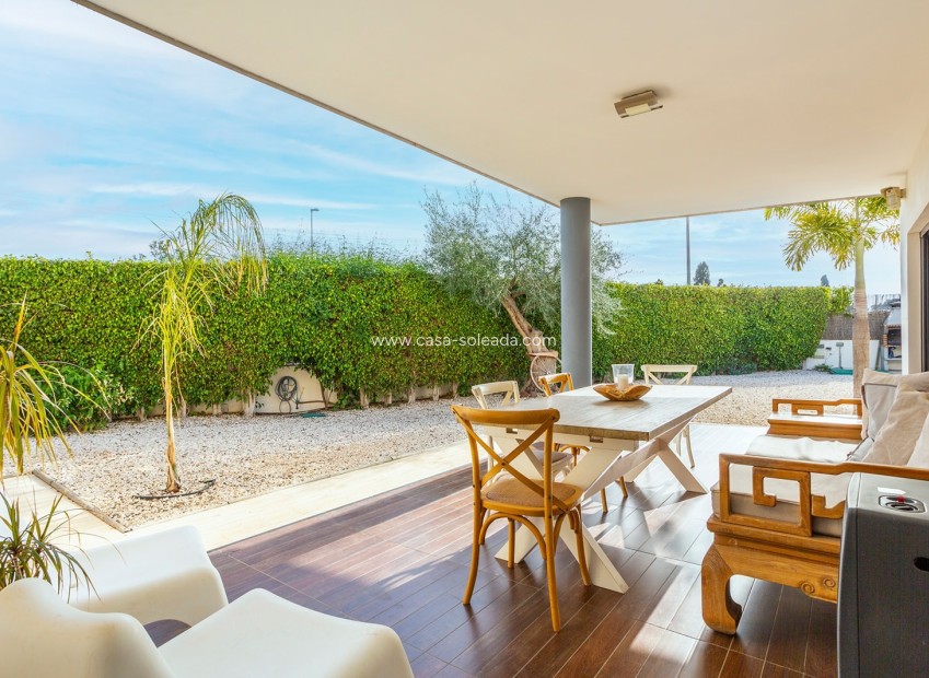 Revente - Villa - San Juan de Alicante