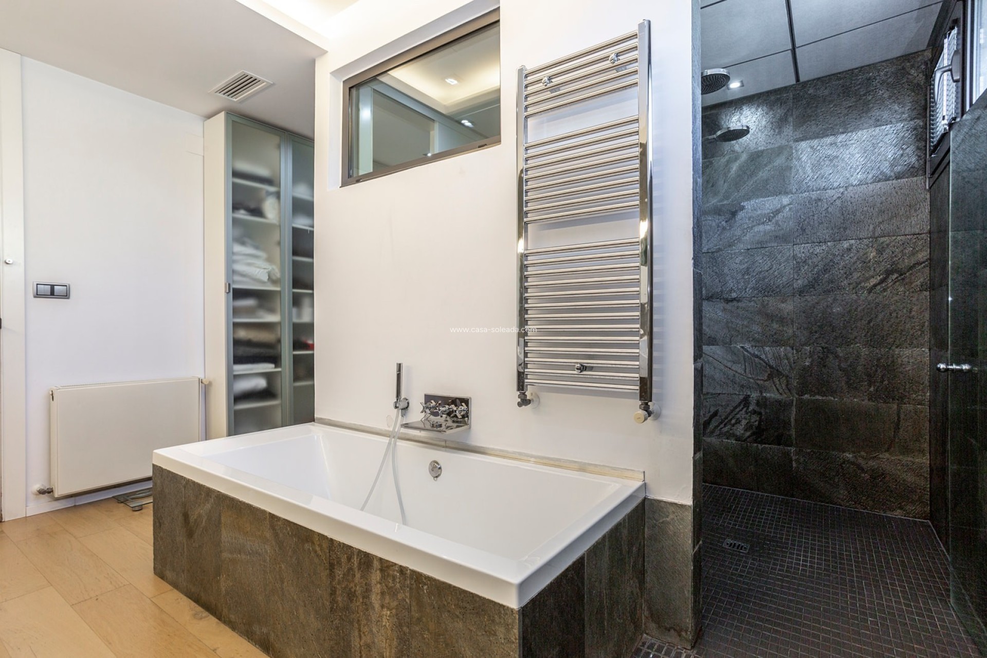 Revente - Villa - San Juan de Alicante