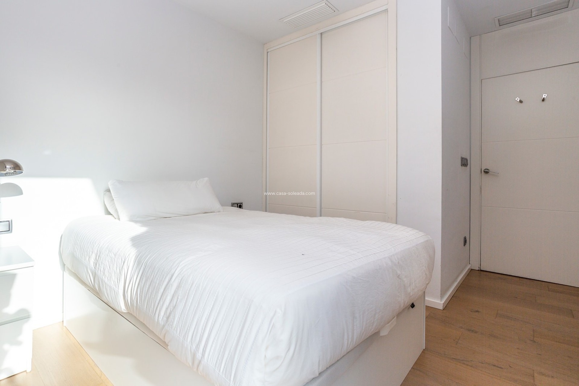 Revente - Villa - San Juan de Alicante