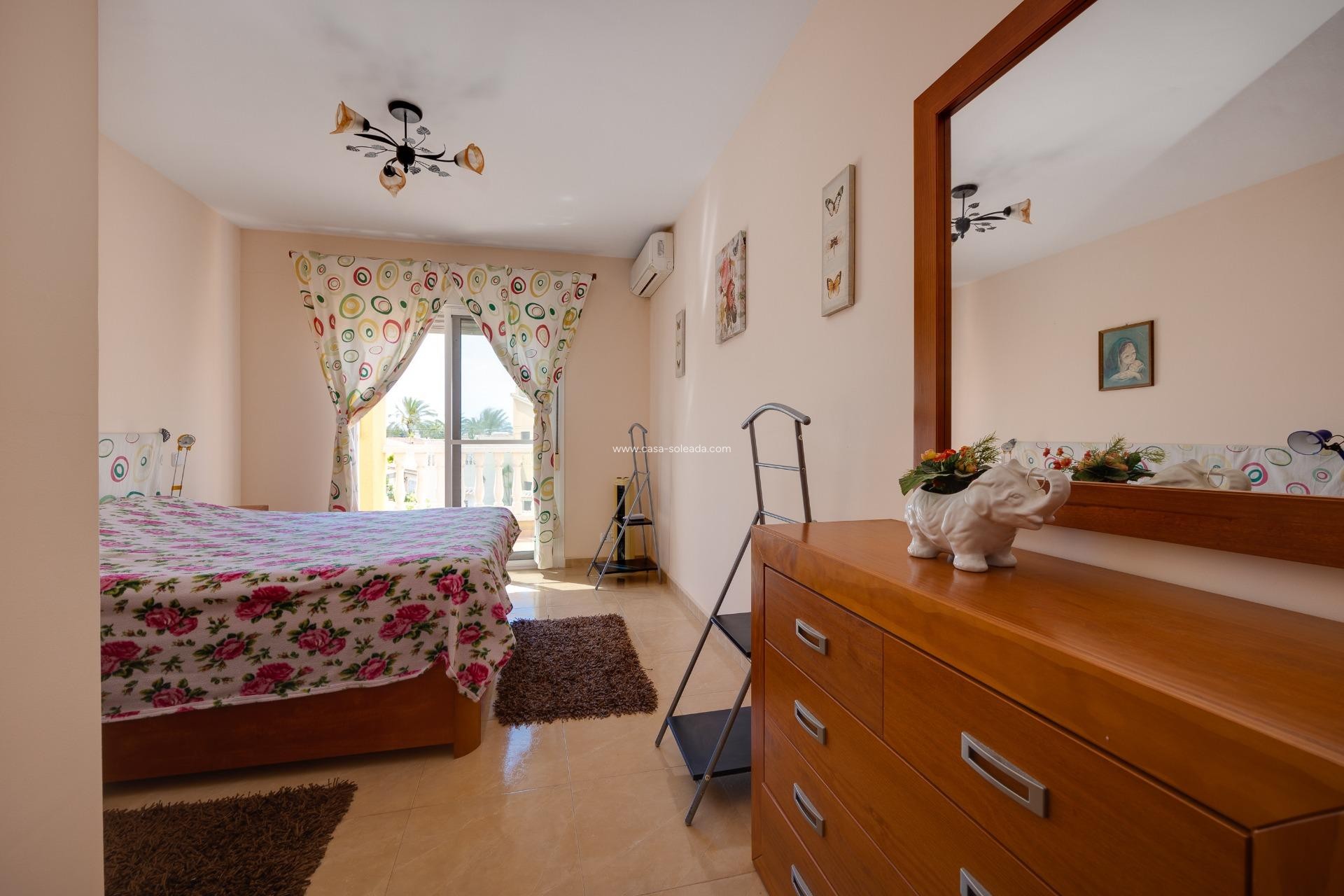 Revente - Villa - Torrevieja - Aguas nuevas