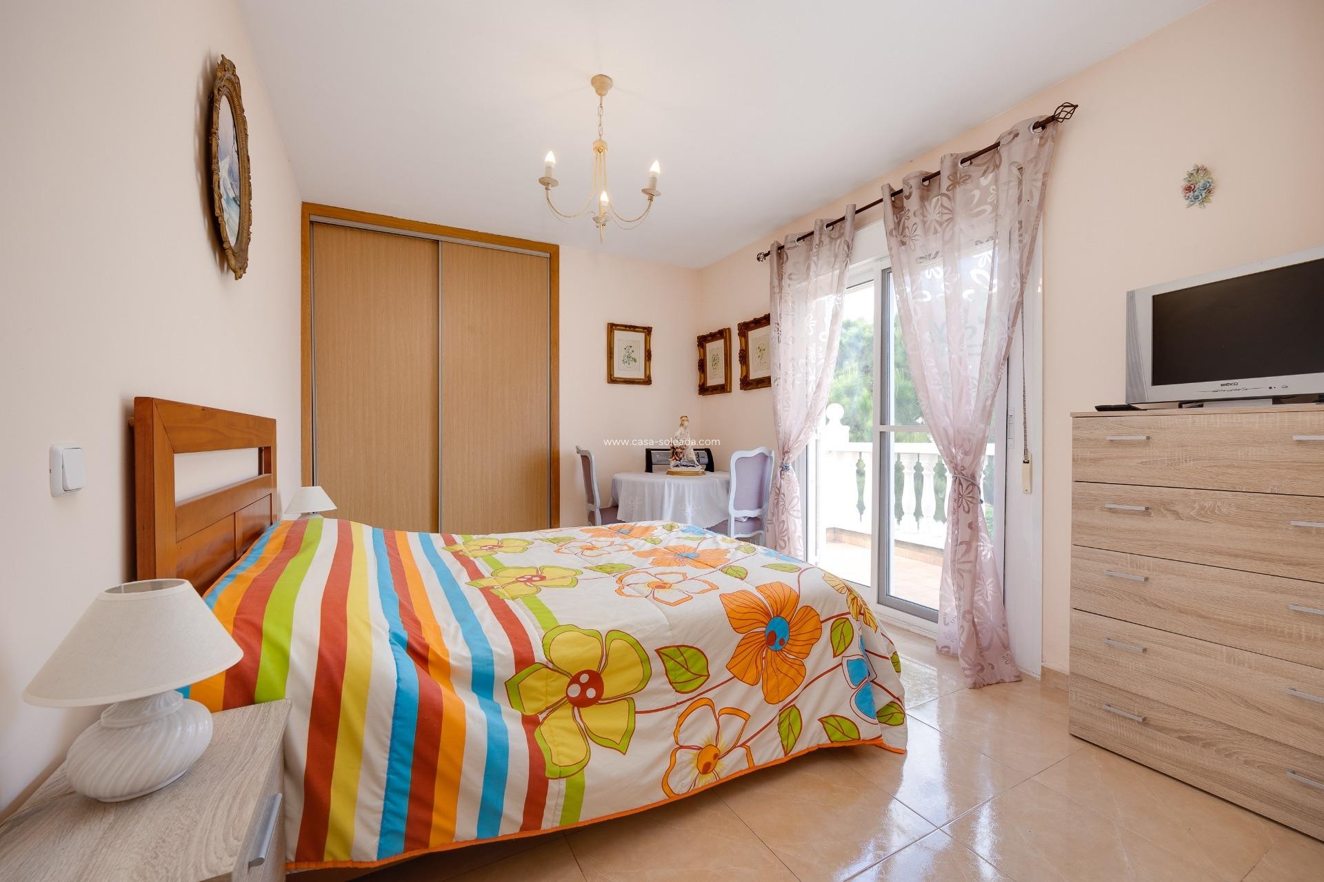 Revente - Villa - Torrevieja - Aguas nuevas