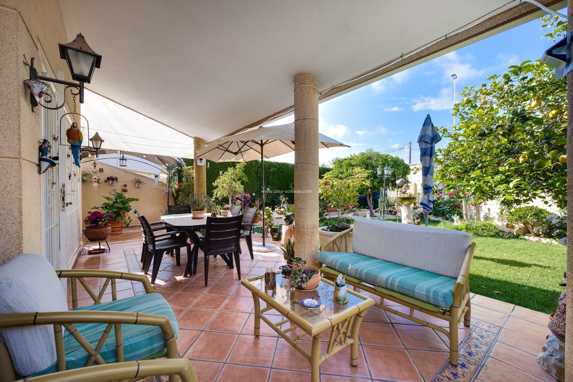 Revente - Villa - Torrevieja - Aguas nuevas