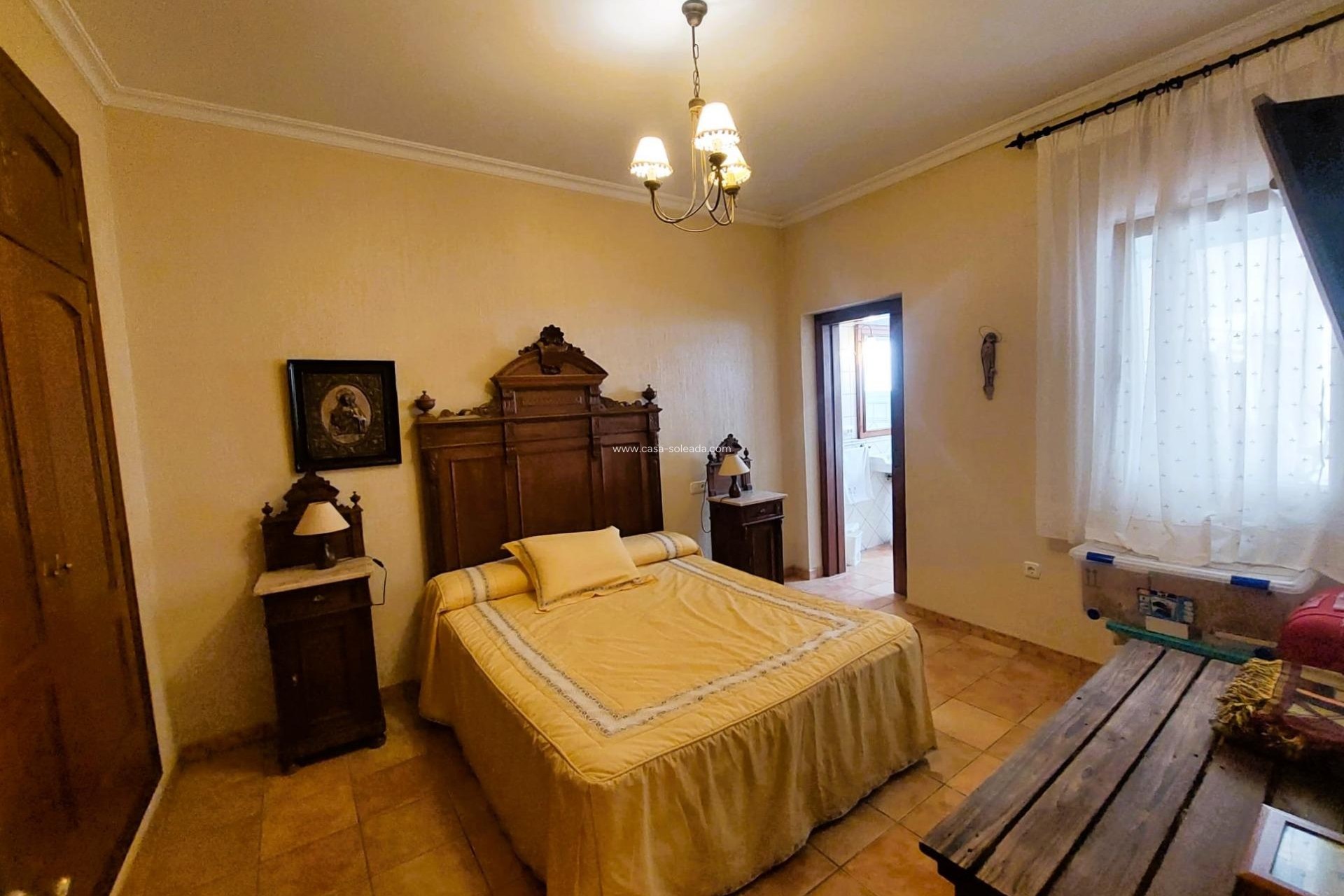 Revente - Villa - Torrevieja - Center