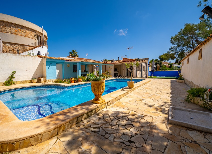Revente - Villa - Torrevieja - Los Balcones