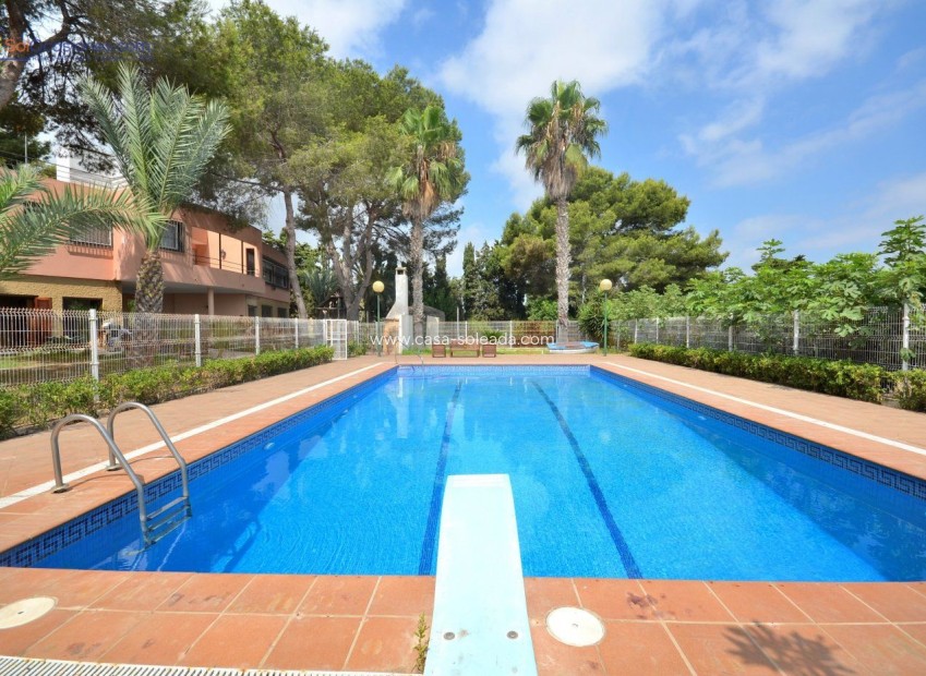 Revente - Villa - Torrevieja - Los Balcones