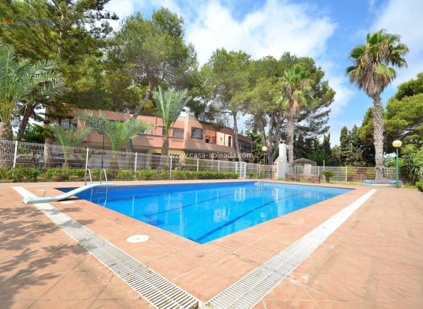 Revente - Villa - Torrevieja - Los Balcones