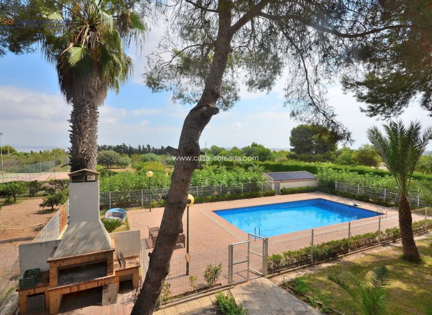 Revente - Villa - Torrevieja - Los Balcones