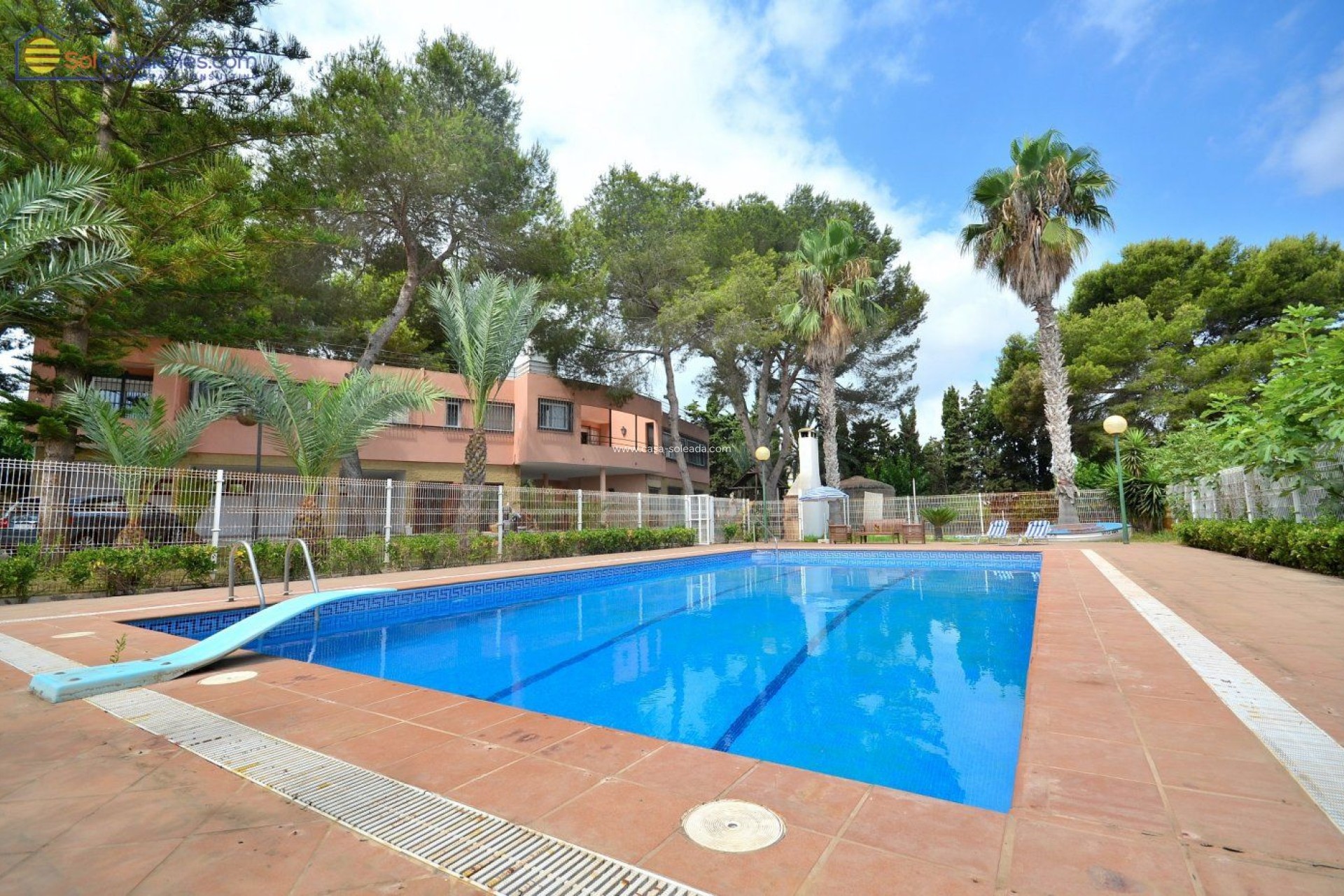 Revente - Villa - Torrevieja - Los Balcones