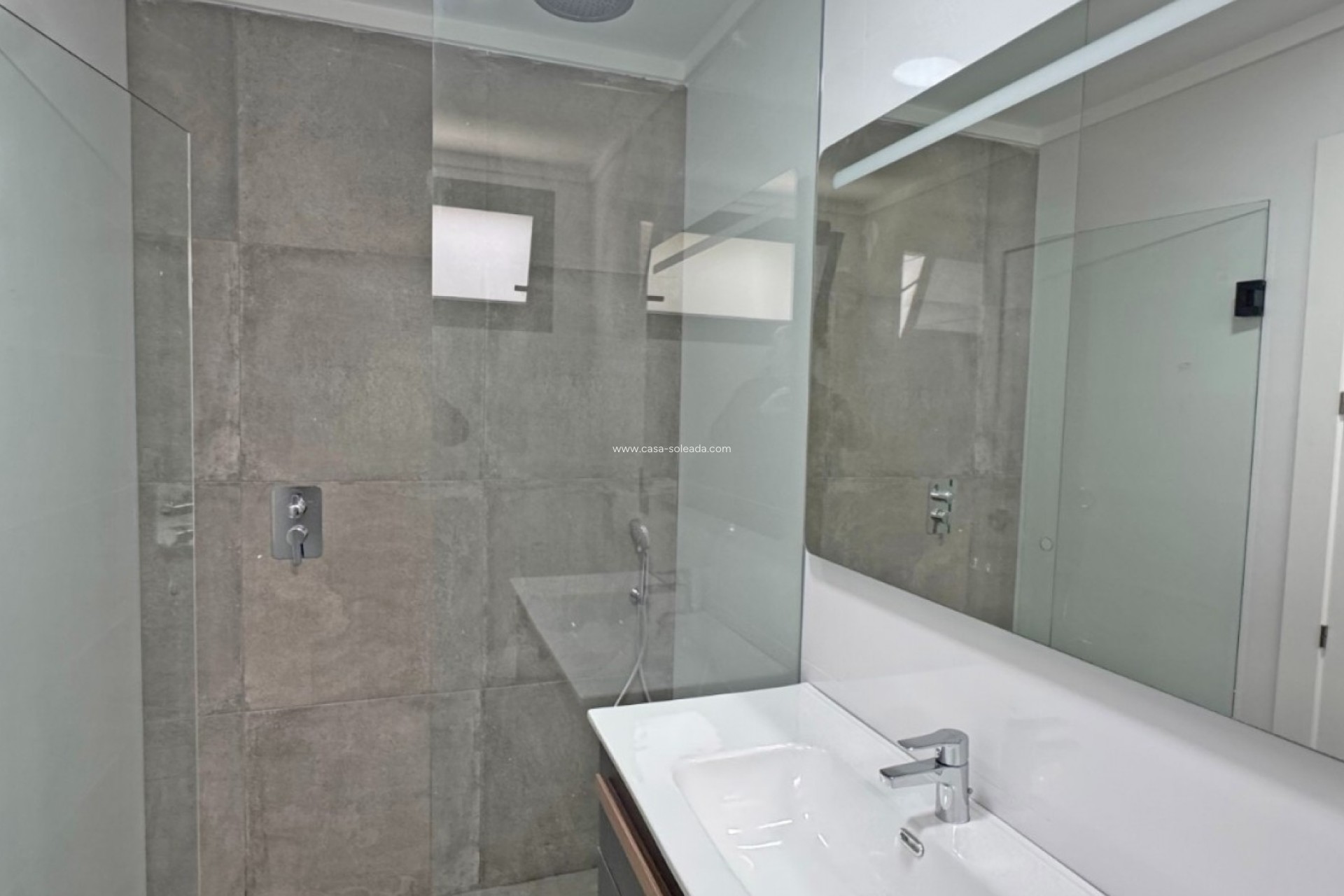 Revente - Villa - Torrevieja - Los Balcones
