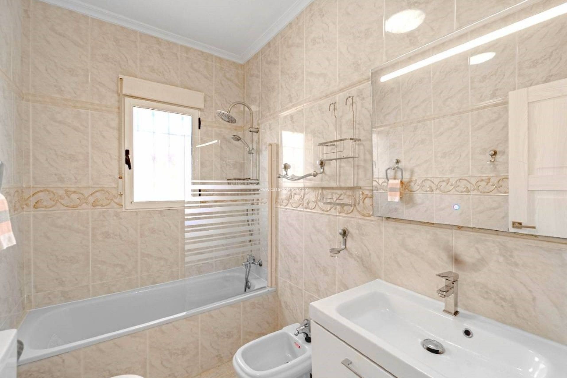 Revente - Villa - Villamartin - Villamartín