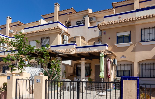 Stadthaus - Wiederverkauf - La Zenia - La Zenia