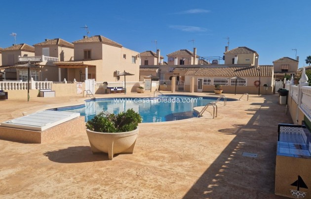 Stadthaus - Wiederverkauf - Torrevieja - Los Altos