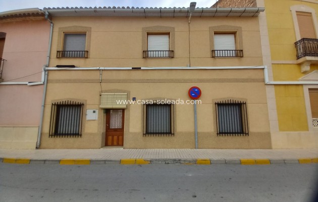 Townhouse - Resale - Algueña - Inland