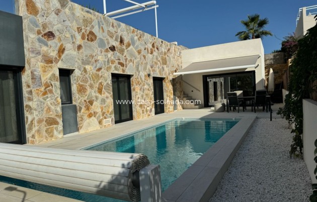 Villa - Herverkoop - La Finca Golf - CSRES-92890