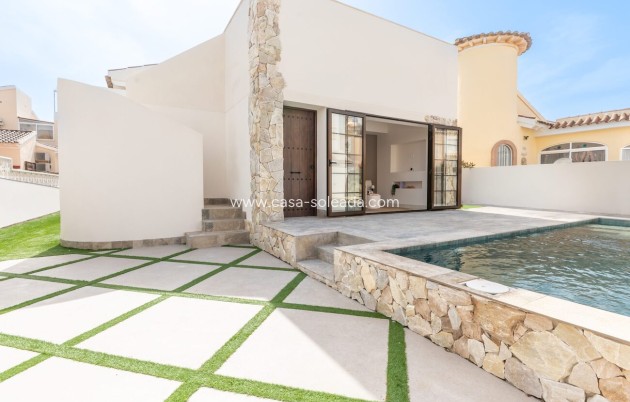 Villa - Herverkoop - Playa Flamenca - Costa Blanca