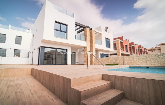 Villa - Obra nueva - Orihuela Costa - Punta Prima