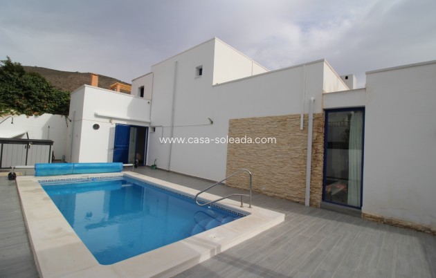 Villa - Reventa - Fortuna - CSRES-22940