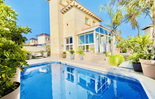 Villa - Reventa - La Zenia - Costa Blanca