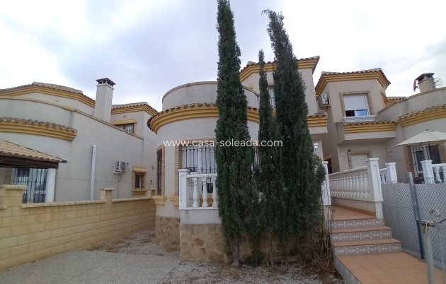 Villa - Reventa - Los Montesinos - Los Montesinos
