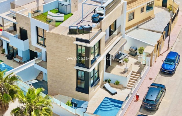 Villa - Reventa - Villamartin - Villamartín