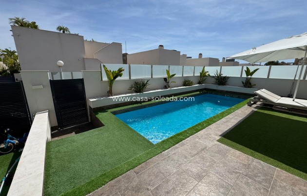 Villa - Revente - Orihuela Costa - Costa Blanca