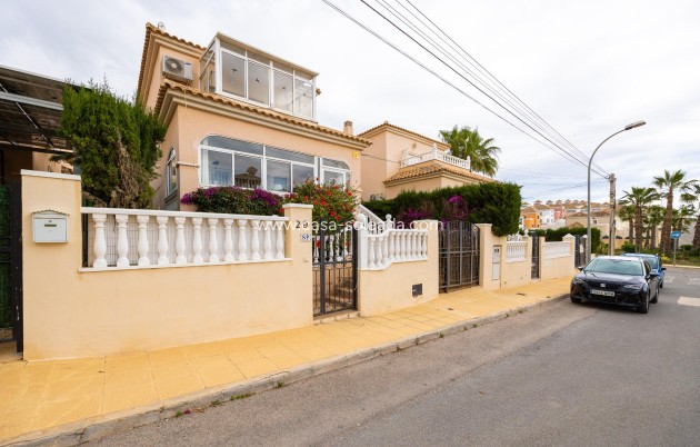 Villa - Revente - Orihuela Costa - CSRES-21412