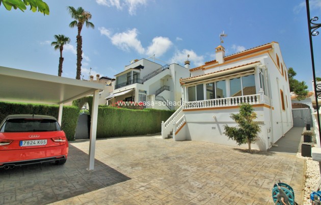 Villa - Revente - Villamartin - Villamartín