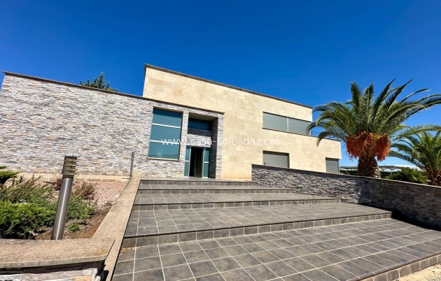 Villa - Revente - Yecla - Inland