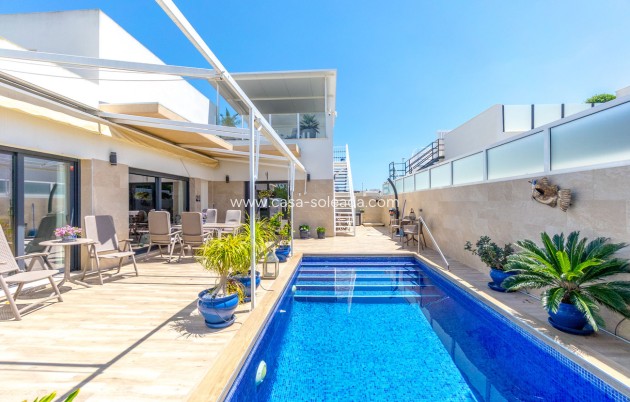 Villa - Wiederverkauf - Daya Nueva - Costa Blanca