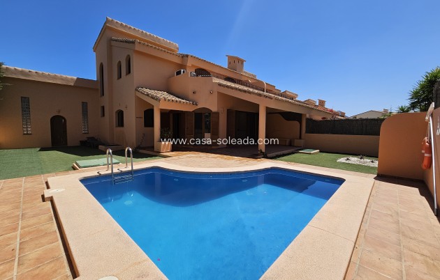 Villa - Wiederverkauf - La Manga del Mar Menor - Costa Calida