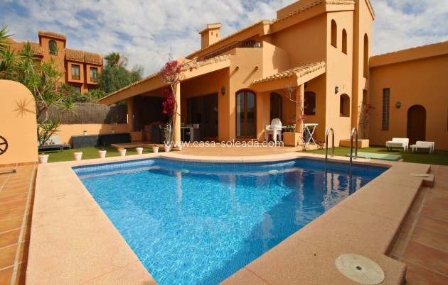 Villa - Wiederverkauf - La Manga del Mar Menor - Costa Calida