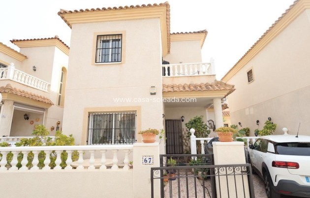Villa - Wiederverkauf - Orihuela Costa - Playa Flamenca
