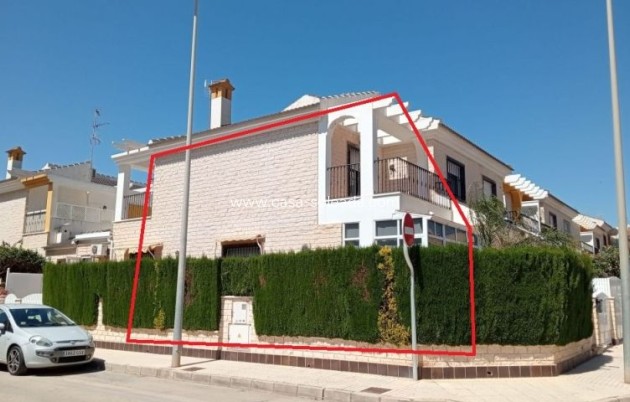 Villa - Wiederverkauf - Pilar de la Horadada - Costa Blanca