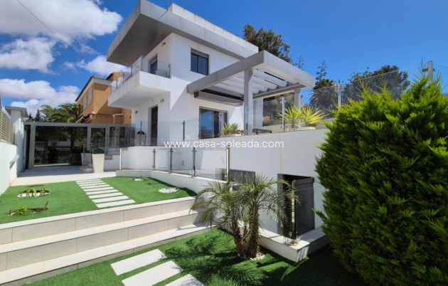 Villa - Wiederverkauf - Torrevieja - Costa Blanca