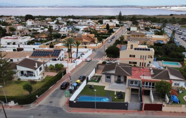 Villa - Wiederverkauf - Torrevieja - Costa Blanca