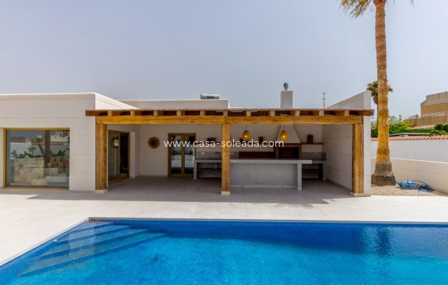 Villa - Wiederverkauf - Torrevieja - Torreta Florida