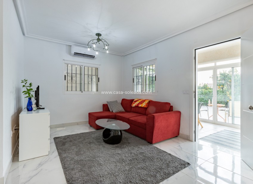 Wiederverkauf - Bungalow - Orihuela Costa - Costa Blanca