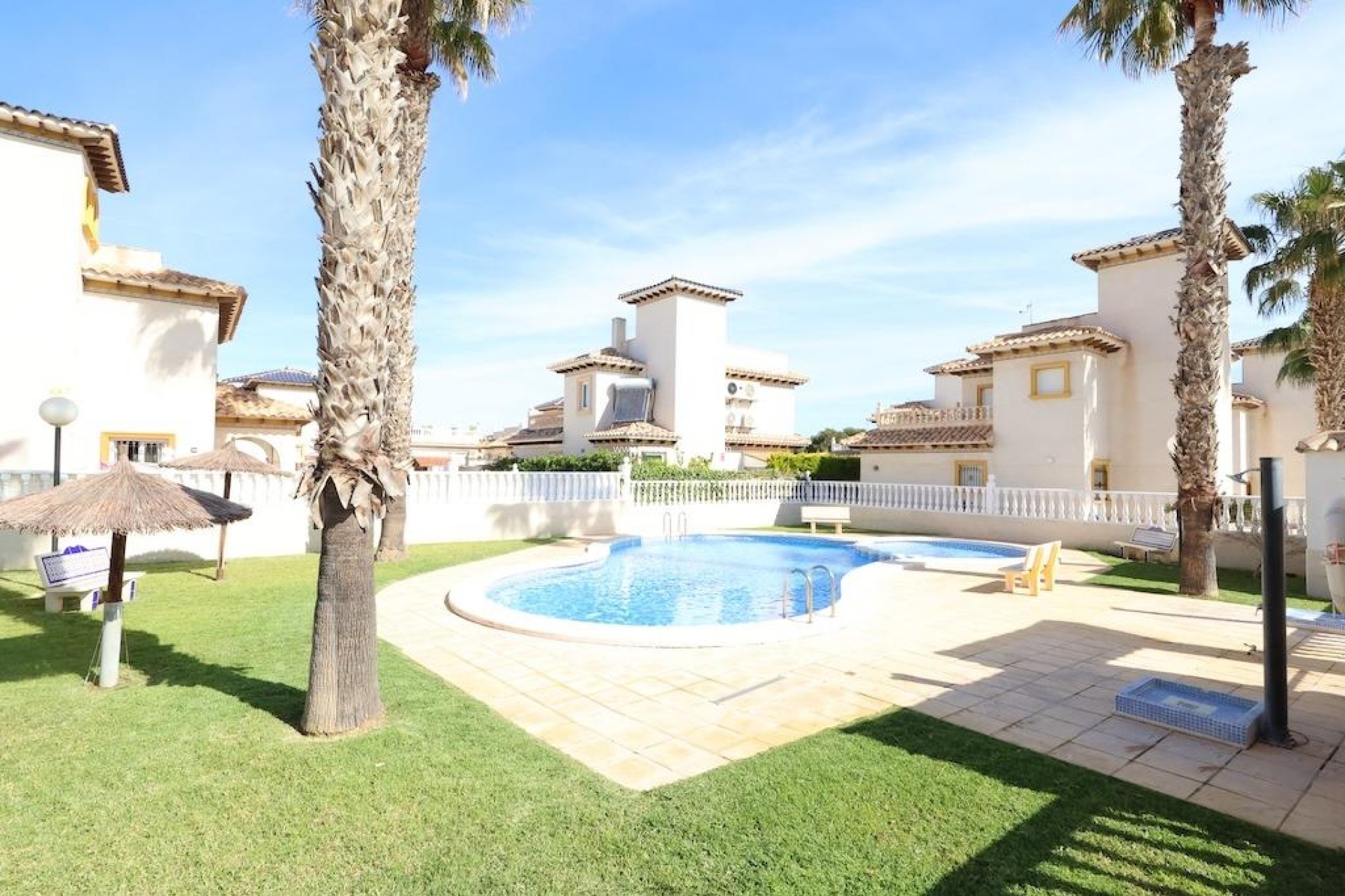 Wiederverkauf - Bungalow - Orihuela Costa - Costa Blanca