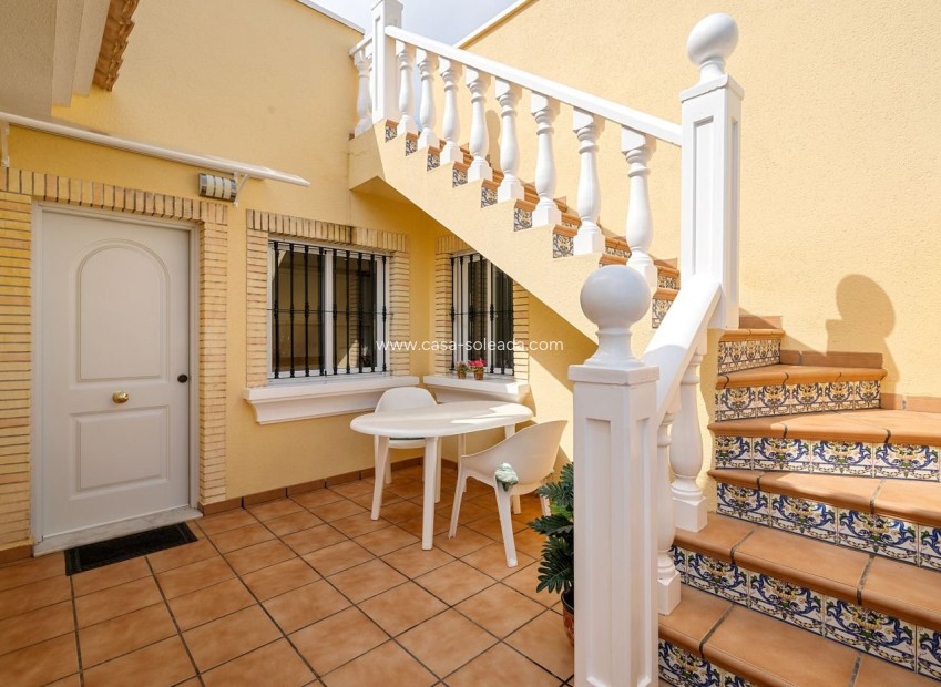 Wiederverkauf - Bungalow - Orihuela Costa - Costa Blanca