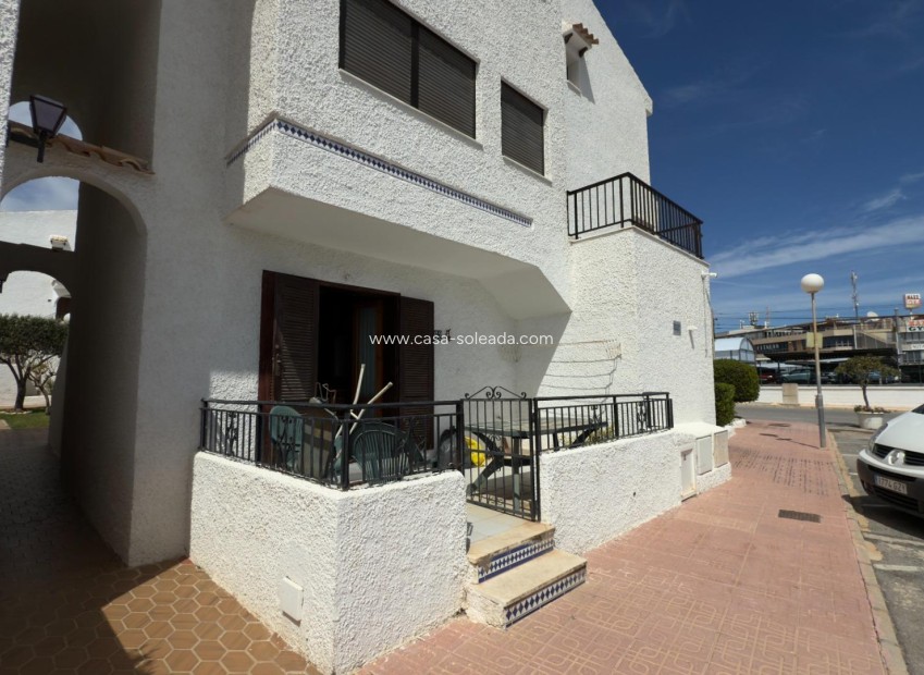 Wiederverkauf - Bungalow - Orihuela Costa - Playa Flamenca