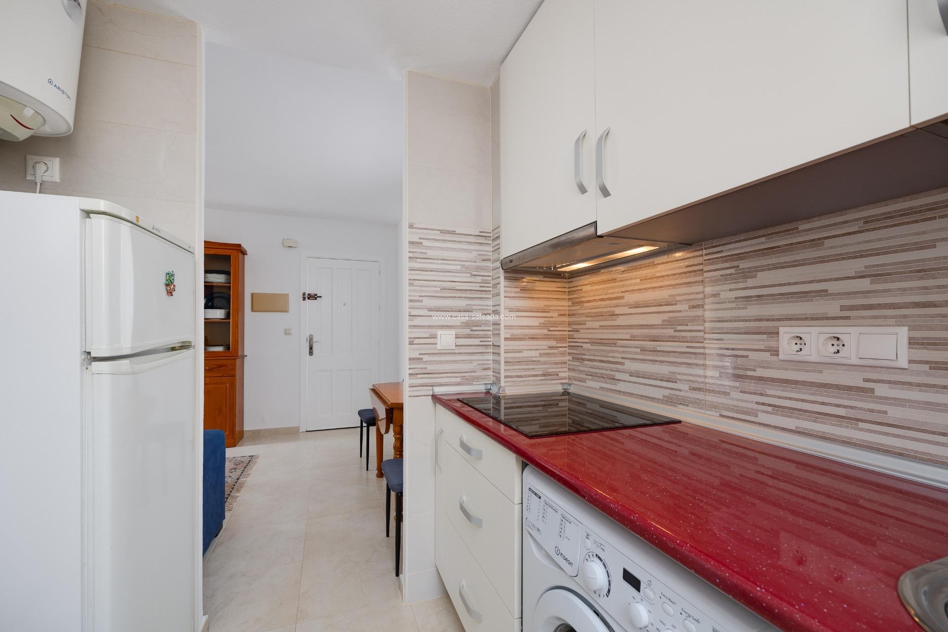 Wiederverkauf - Bungalow - Torrevieja - Aguas nuevas
