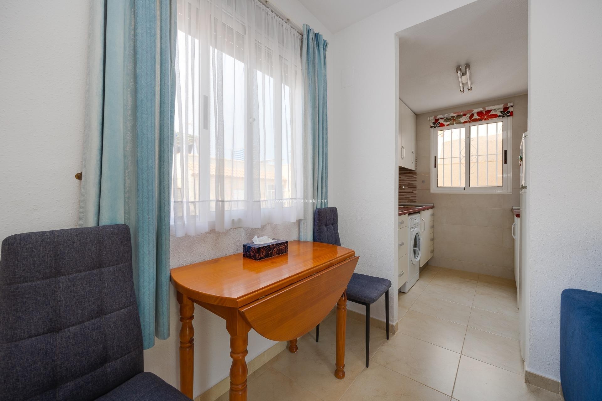 Wiederverkauf - Bungalow - Torrevieja - Aguas nuevas