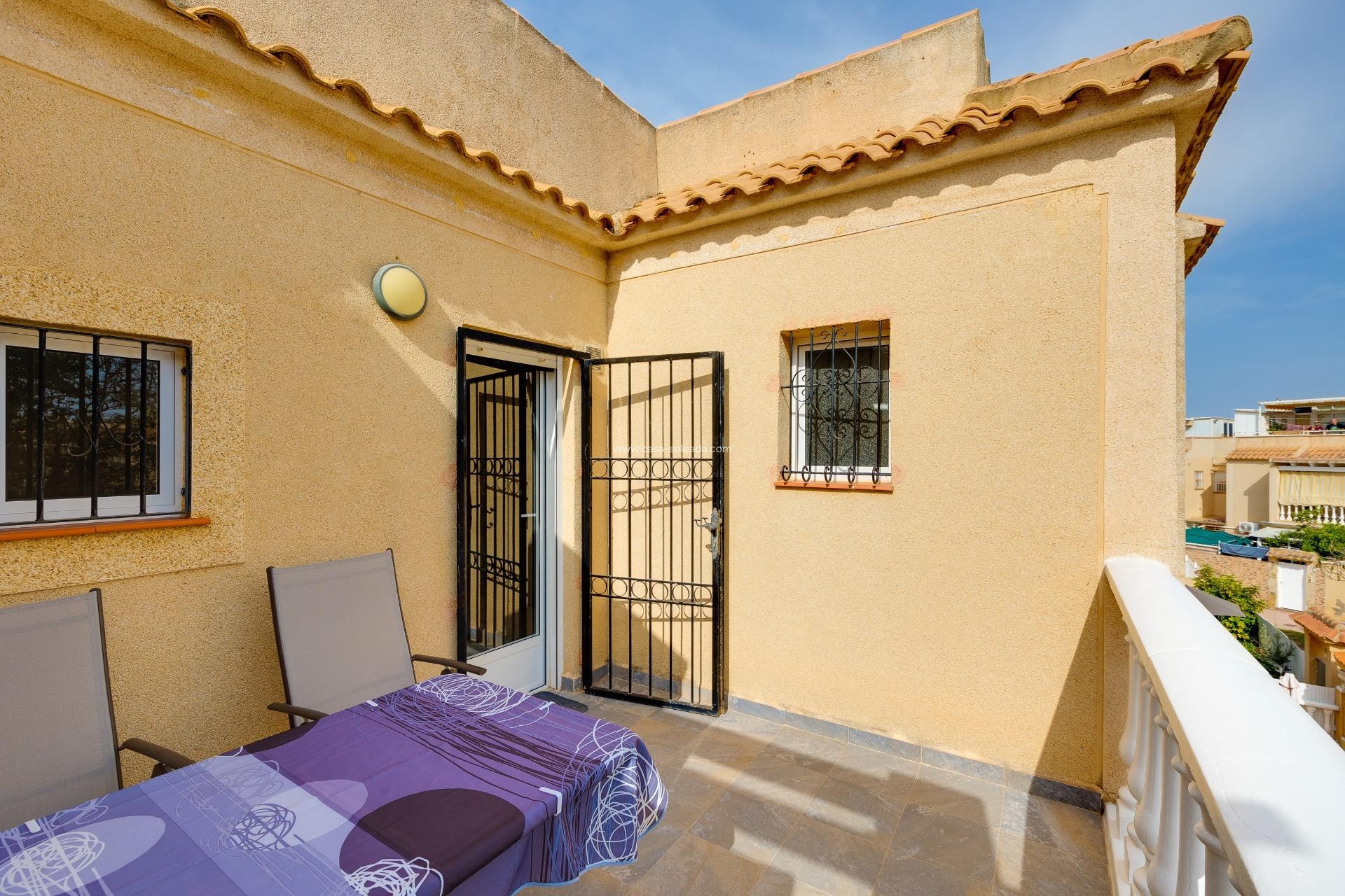 Wiederverkauf - Bungalow - Torrevieja - Aguas nuevas