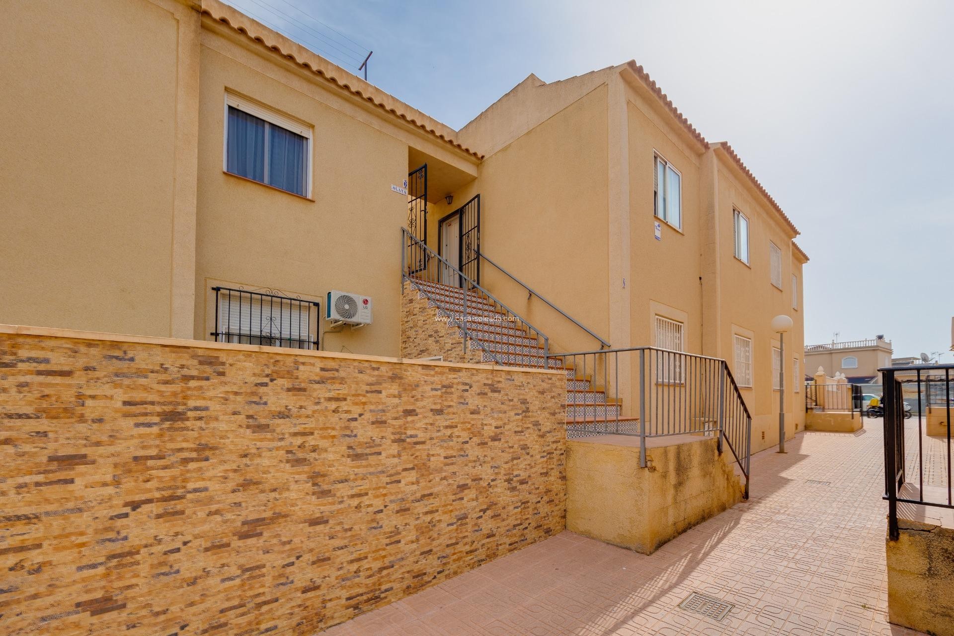 Wiederverkauf - Bungalow - Torrevieja - Aguas nuevas