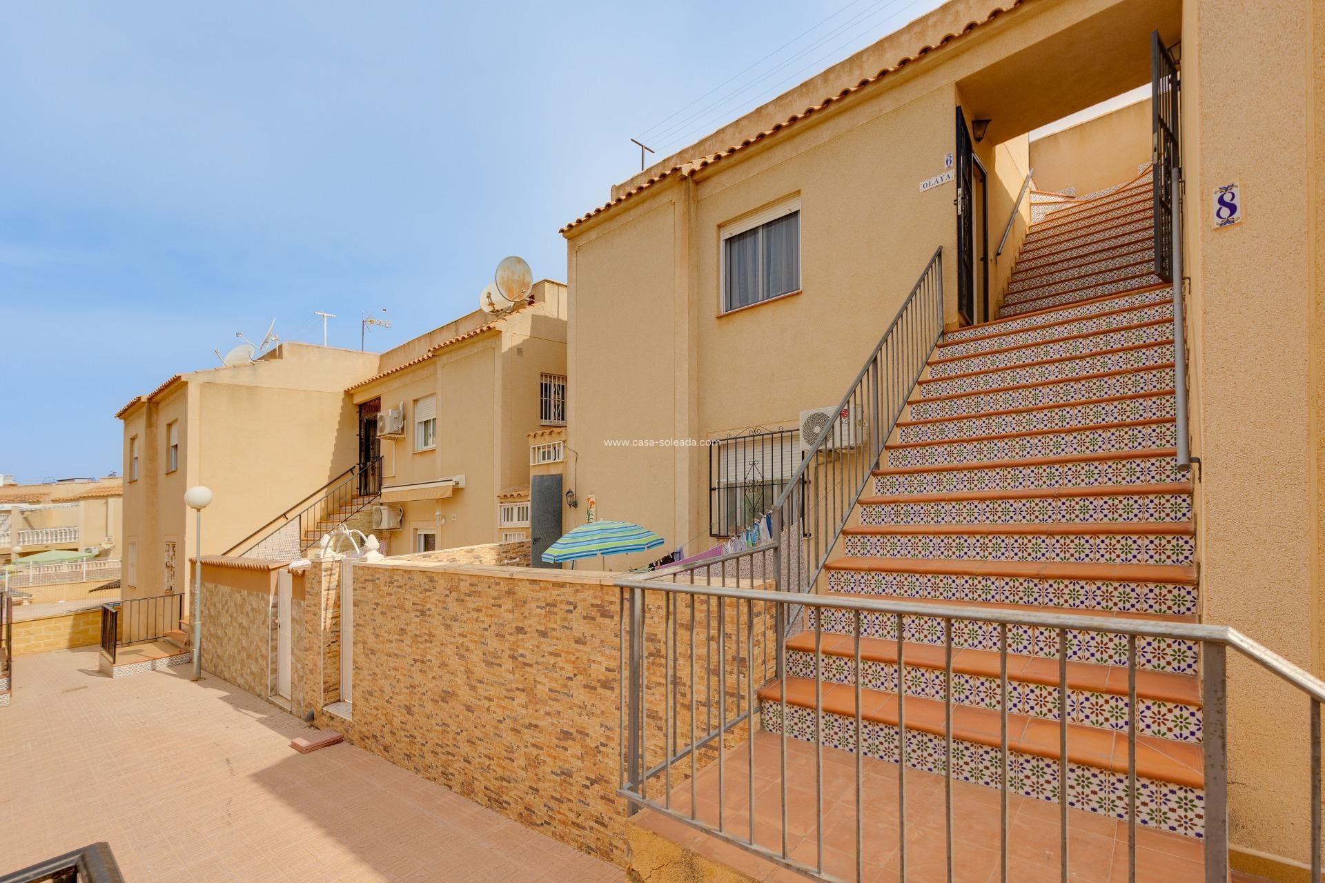Wiederverkauf - Bungalow - Torrevieja - Aguas nuevas