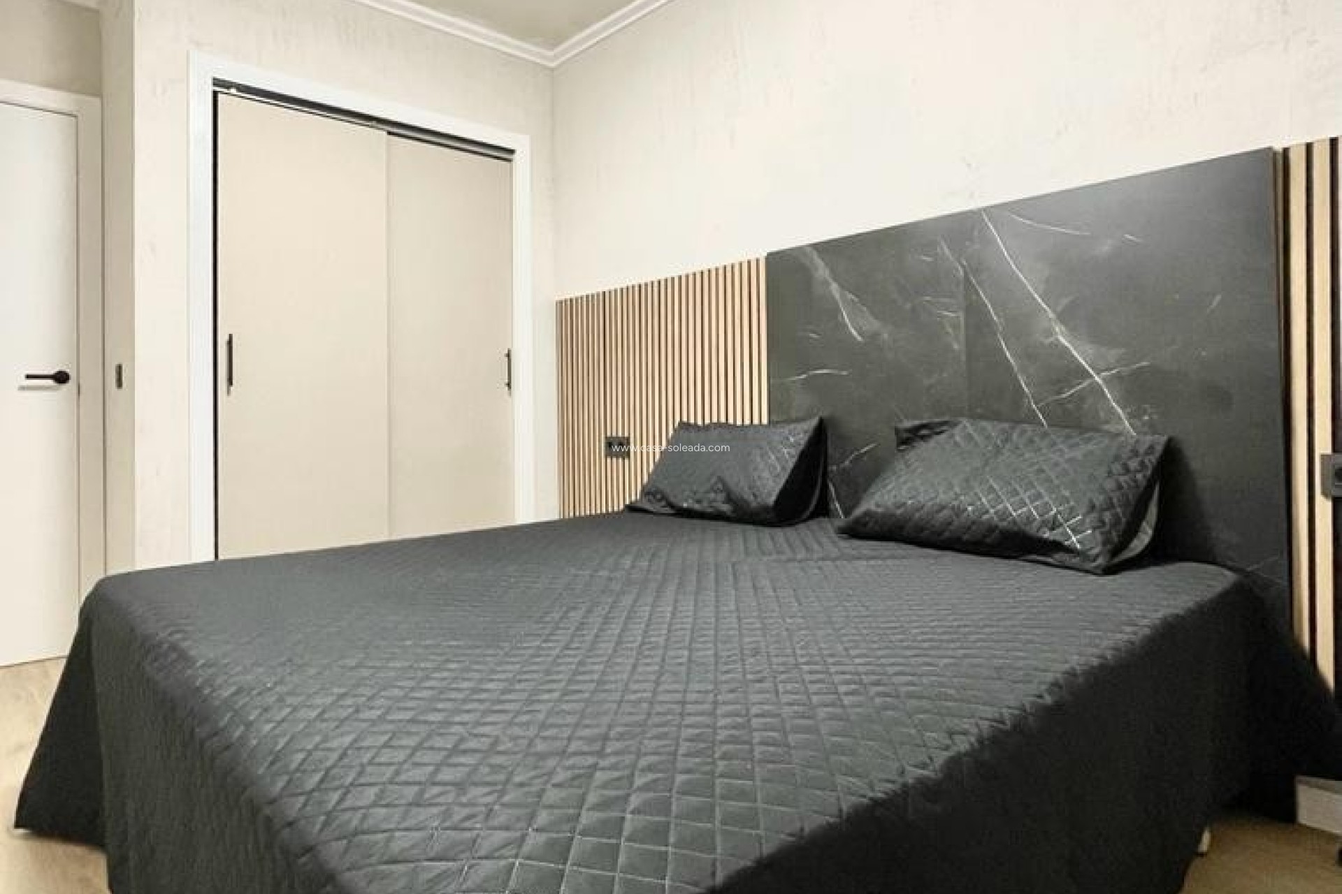 Wiederverkauf - Bungalow - Torrevieja - Nueva Torrevieja